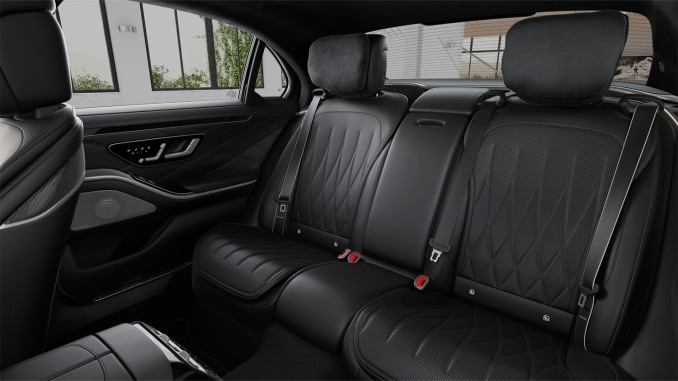 Mercedes-AMG S-Class S63 4Matic AMG E Performance Night Edition 4dr MCT Saloon - Image 5